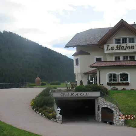 酒店 Garni La Majon